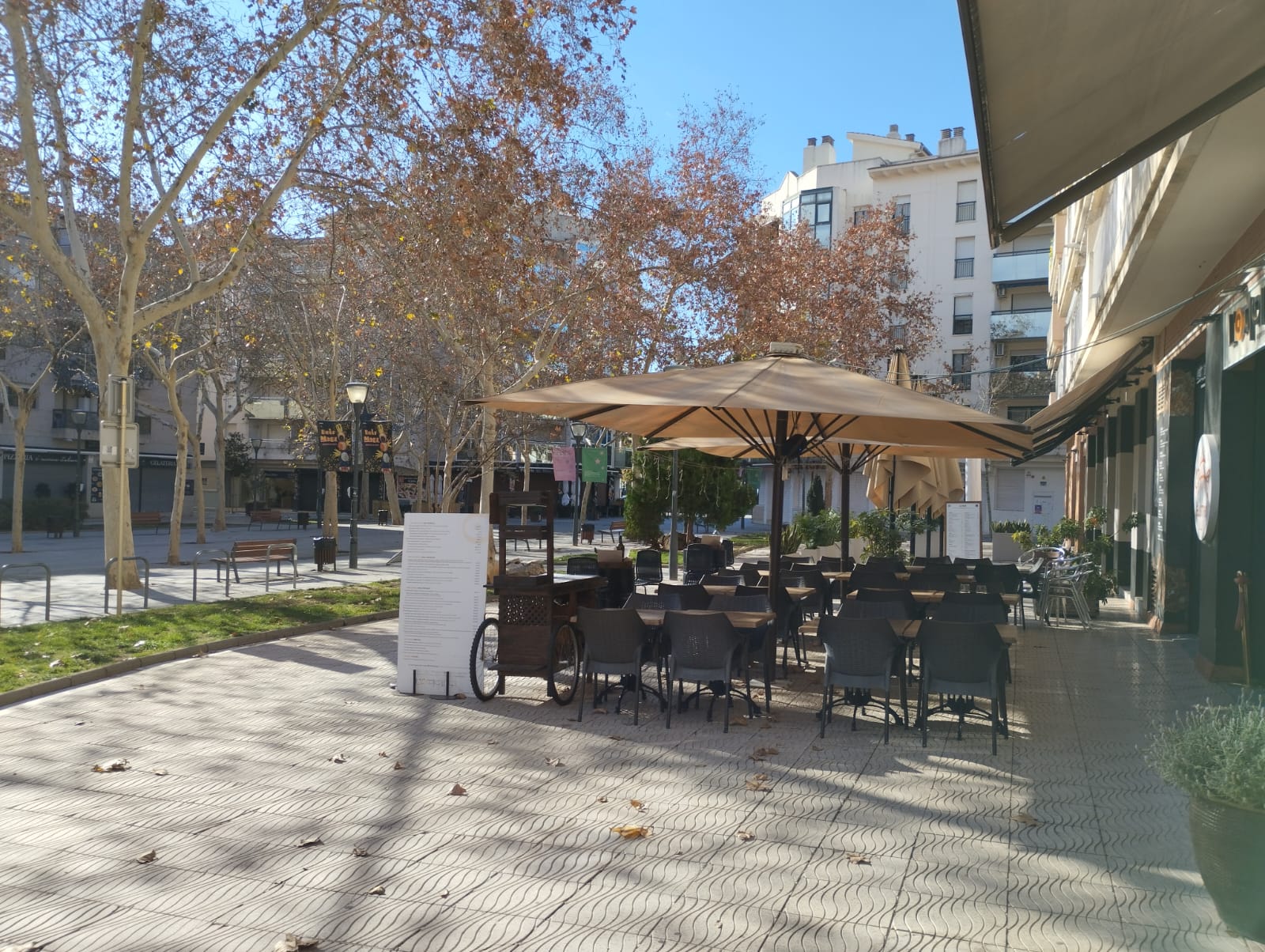 Restaurante con terraza en Cambrils (Tarragona)