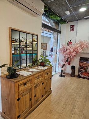 Traspaso Restaurante con cocina a la vista y patio interior en todo el Centro de Mataró (Barcelona)