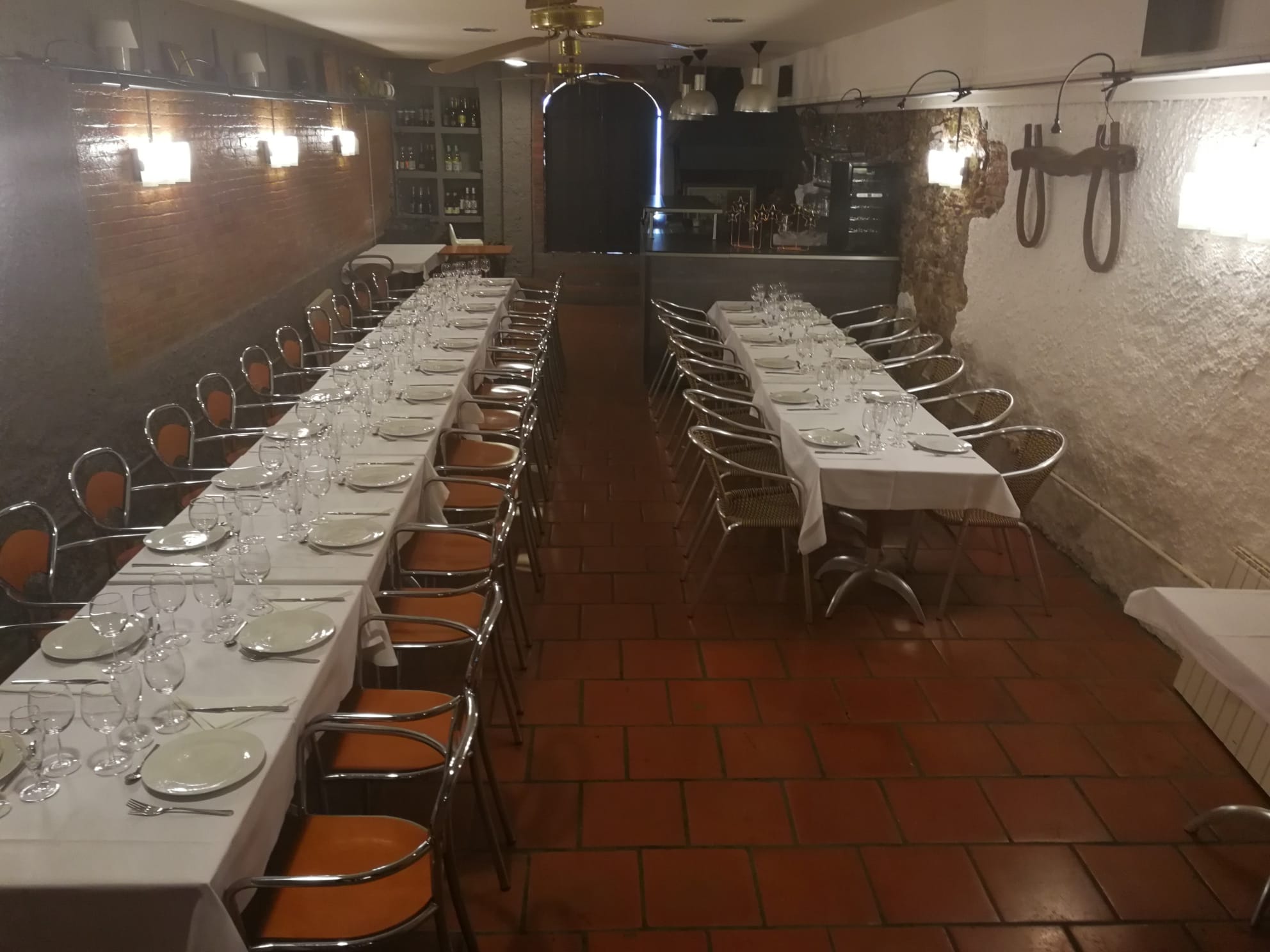 Se traspasa Bar restaurantes de exito por jubilación