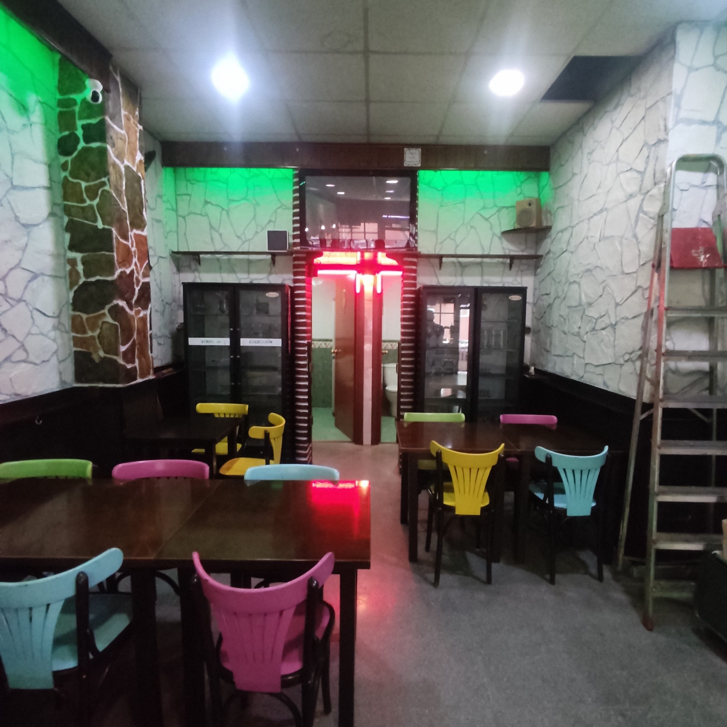 RESTAURANTE EN VENTA CON LICENCIA C3 MIXTA