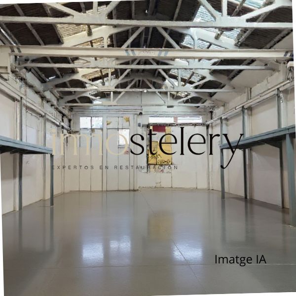 2 Naves Industriales en venta zona La Maquinista BCN