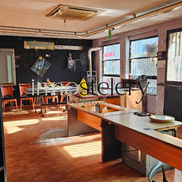 2 Naves Industriales en venta zona La Maquinista BCN