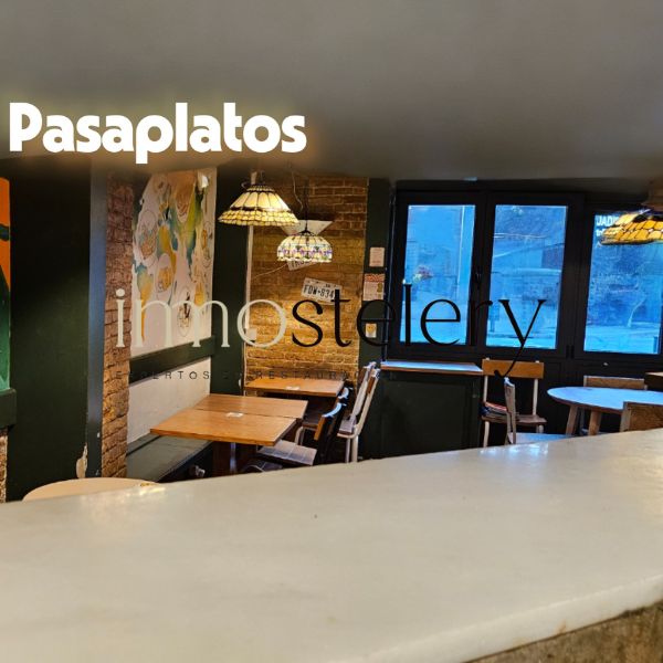 Cafetería en traspaso en zona Hospital Clínic, BCN