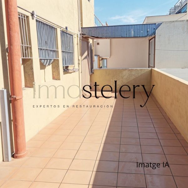 2 Naves Industriales en venta zona La Maquinista BCN