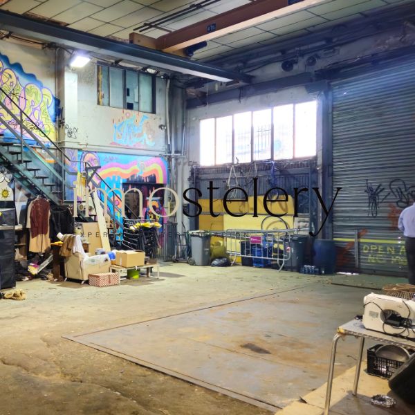 Nave Industrial en Venta cerca La Maquinista BCN